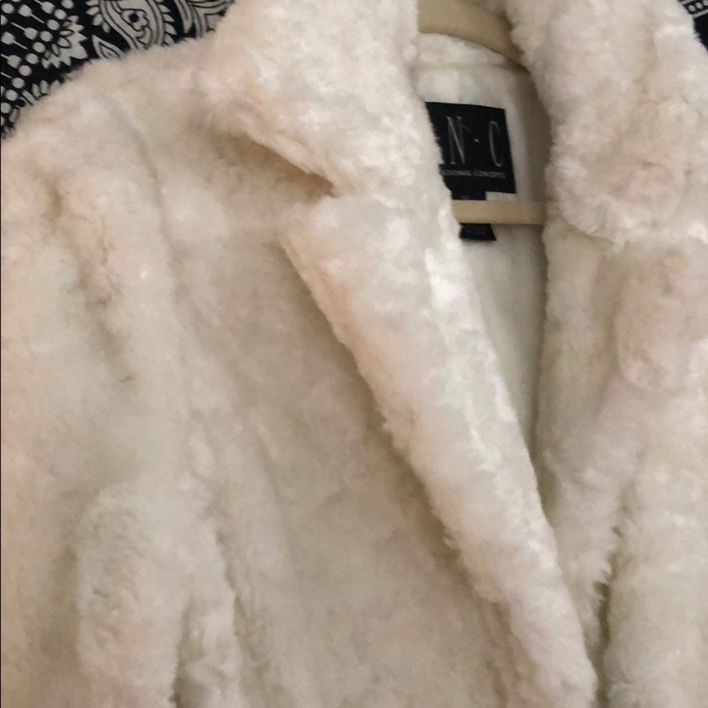 I.N.C. FAUX FUR FULL LENGTH COAT AT BLOOMINGDALES - Picture 6 of 8